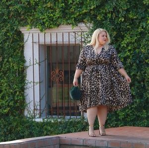 Dresses - Silky leopard dress Dresses - Silky leopard dress